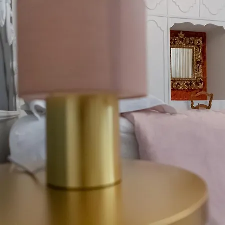 Interno 9 Konukevi 3*