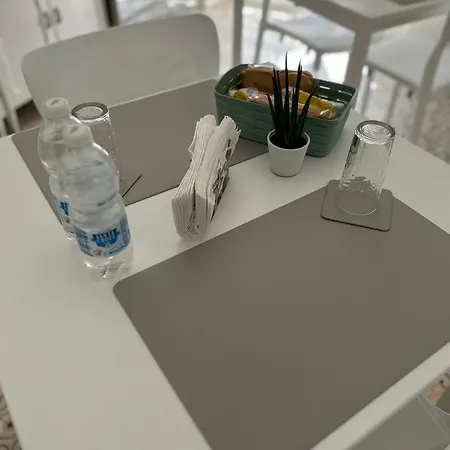Interno 9 3*